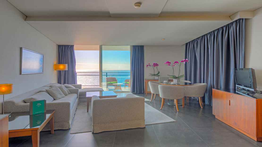 Ocean View Suite Rooms 
